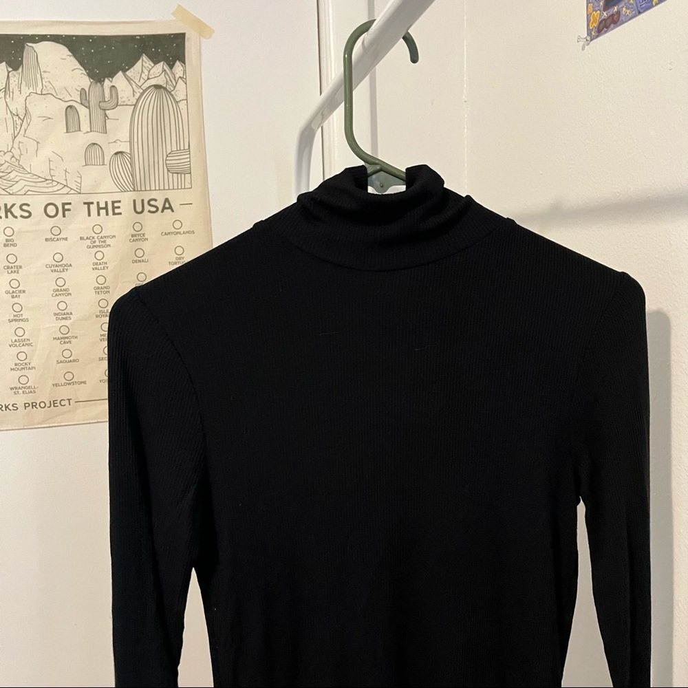 Black Urban Outfitters turtleneck